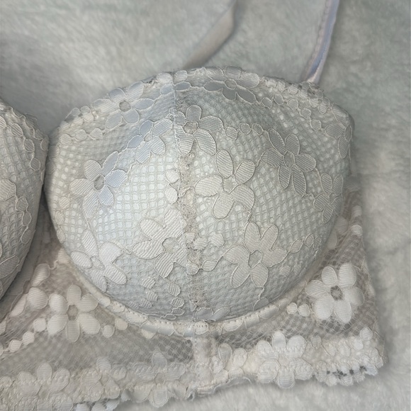 🤍H&M Lace Bra - Picture 2 of 5